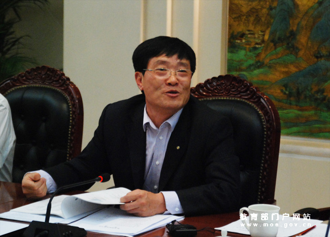 介绍《普通高等学校本科专业目录(2012年)》和