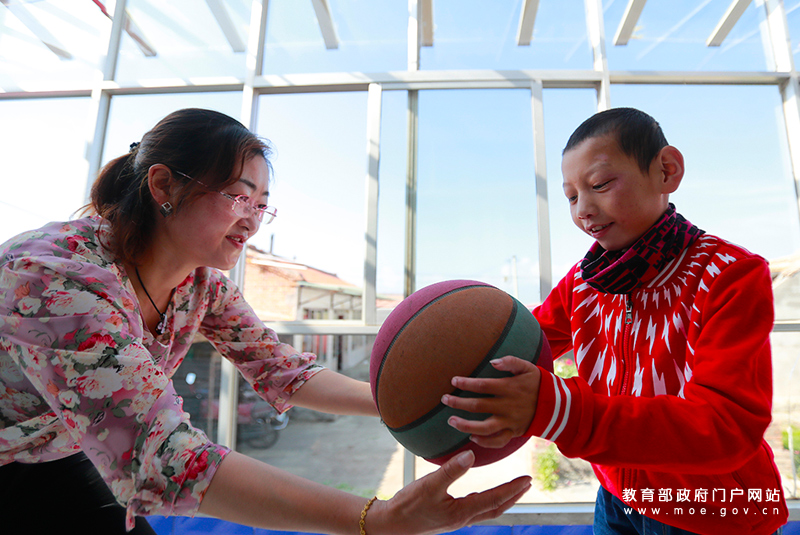 暑假:门源老师很忙