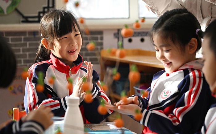 多地学校迎来新学期