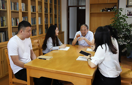 投身基础教育创新人才培养的大学校长——记东北师范大学教授史宁中