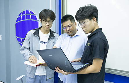 奋力奔跑的职业教育追梦人——记河北工业职业技术大学教授刘少坤
