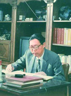 潘承洞：治学坚韧不拔 治校追求卓越