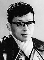 栾茀：一本泛黄讲义 一段师者情深