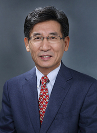 获奖者：薛其坤