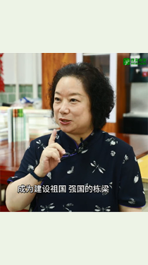 她43年坚守“温暖”，为孩子们“点亮一盏灯”