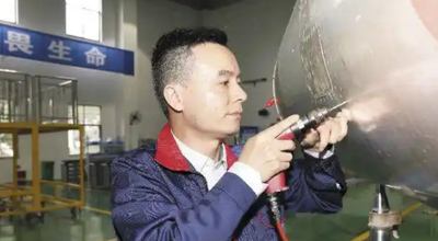“最美教师”文韬，让更多孩子成为有匠心的航空人