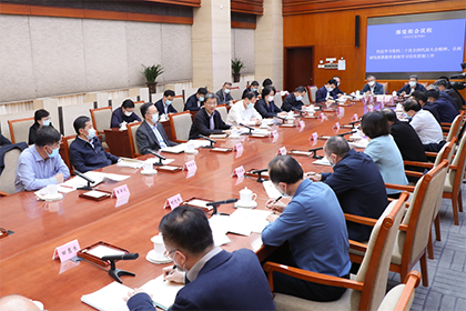 教育部党组会：迅速掀起学习宣传贯彻党的二十大精神热潮